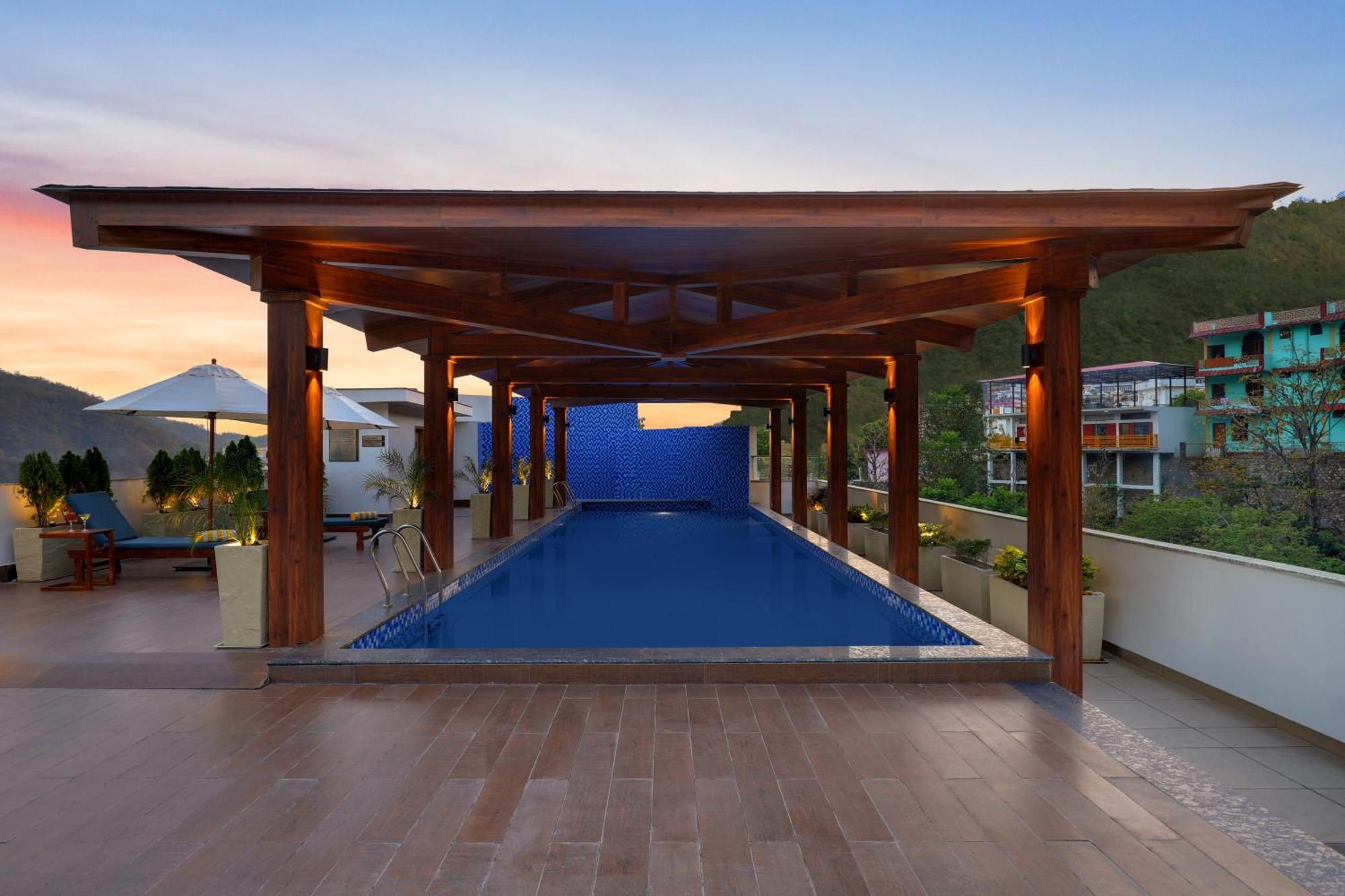 Lemon Tree Hotel, Rišikéš Exteriér fotografie